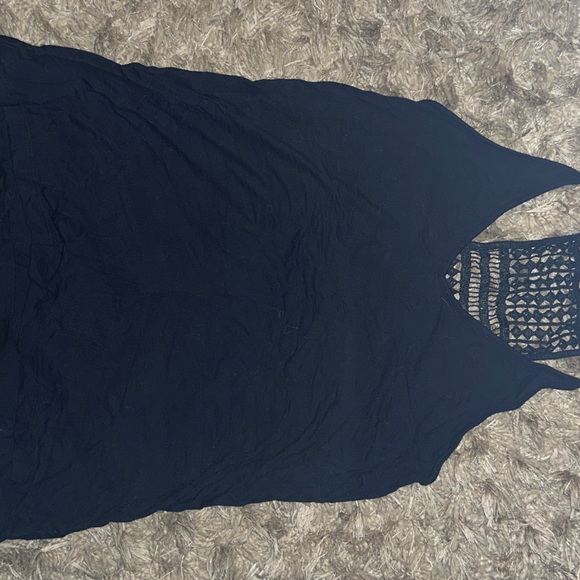 Black tank top - Picture 1 of 2